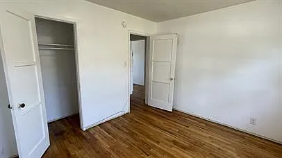 Silverlake Garden Apartments — Photo 43