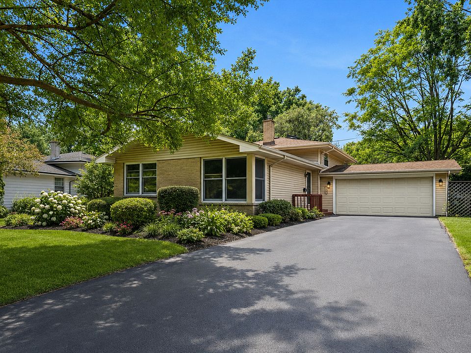 1st image of 368 Sycamore Dr