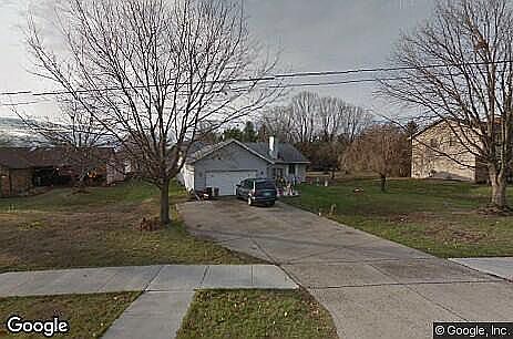 Driveway for three cars 