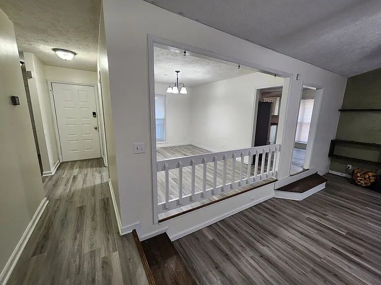 5521 Deep Hollow Ct — Photo 13