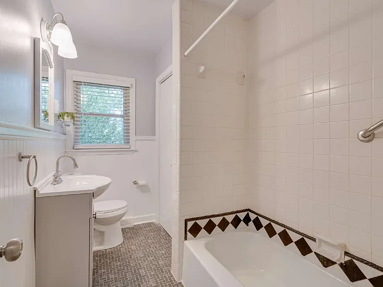 2026 Jefferson Dr — Photo 24