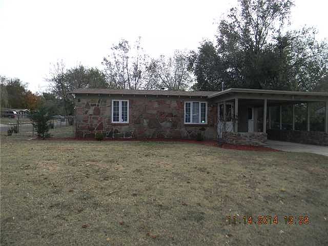 1st image of 1600 Elm Dr