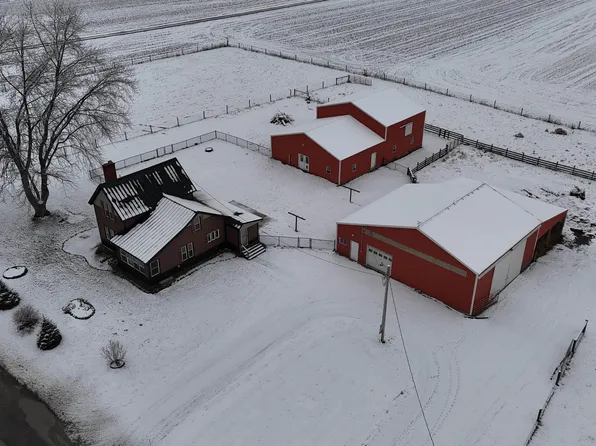 18460 Cedar Rd, Tippecanoe, IN 46570