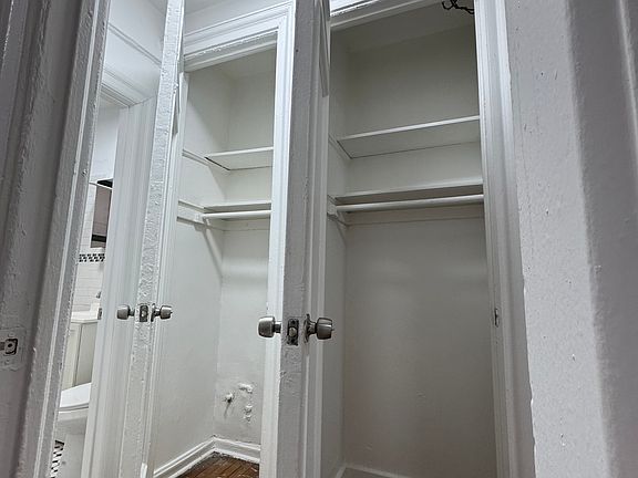 3rd image of 712 W 176th St APT 1C