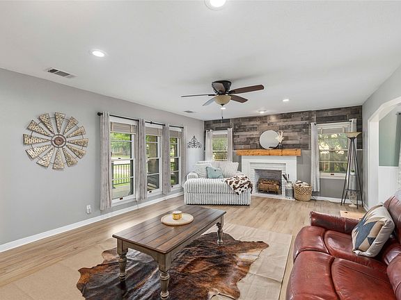 5th image of 2006 Belmeade St