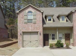 806 Tuscany Cir, Maumelle, AR 72113
