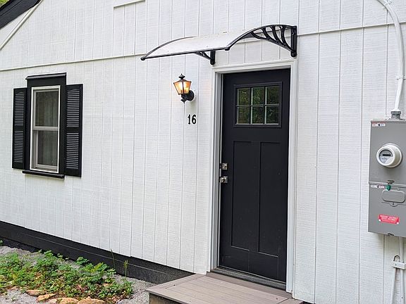 3rd image of 16 Garnet Mountain Ln