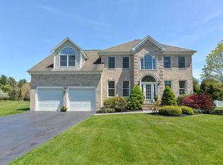 6 Chatham Rd, Norfolk, MA 02056