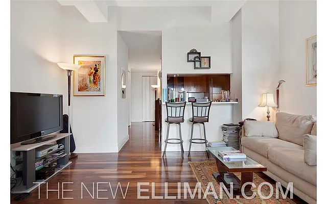 Rented by Douglas Elliman | media 11
