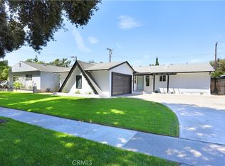 2105 W Hall Ave, Santa Ana, CA 92704