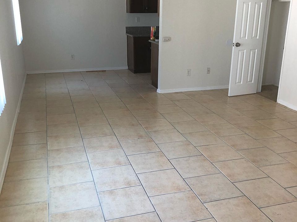 1st image of 4910 Imperial Ave APT 6