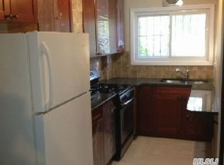 14719 77th Rd, Flushing, NY 11367