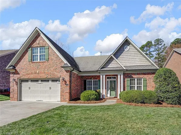 4150 Prestwick Xing, Winston Salem, NC 27106