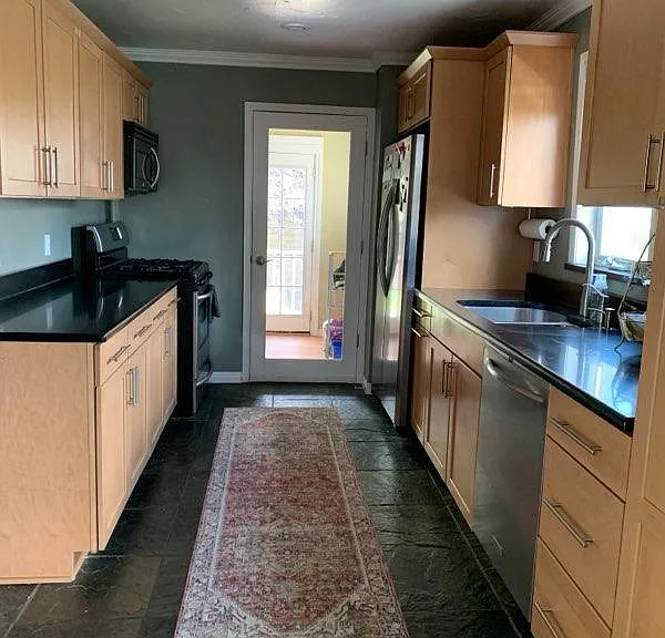 434 J St — Photo 7