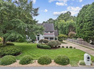 1013 Ditchley Rd, Virginia Beach, VA 23451