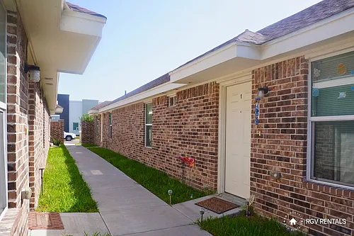 2802 Primrose Ave #1 Photo 1