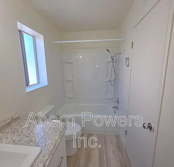 1140 Melton Dr #2 — Photo 9
