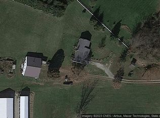 15240 Friendsville Rd, Burbank, OH 44214