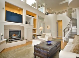 191 N Lotus Beach Dr, Portland, OR