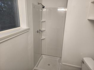 935 SW 10th St #1, Newport, OR 97365