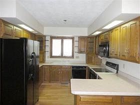 2nd image of 4610 37th Ave