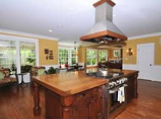 6636 Hazel Ln, Mc Lean, VA 22101