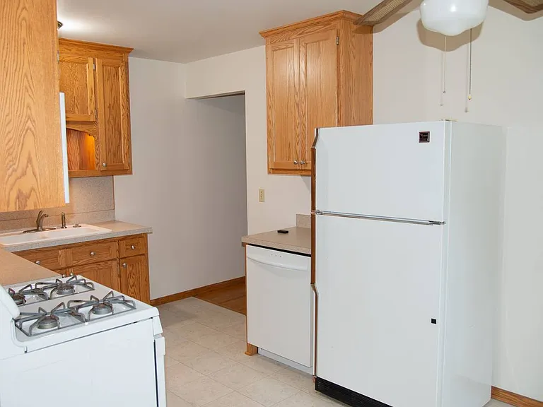 4041 46th Ave S #1 — Photo 5