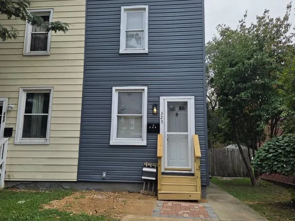 325 Washburn Ave, Baltimore, MD 21225