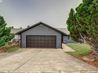 431 SE Mountain View Ln, Estacada, OR 97023