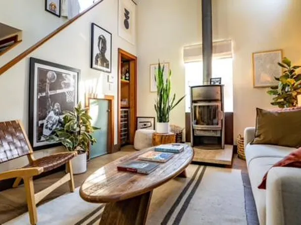 560 Westminster Ave, Venice, CA