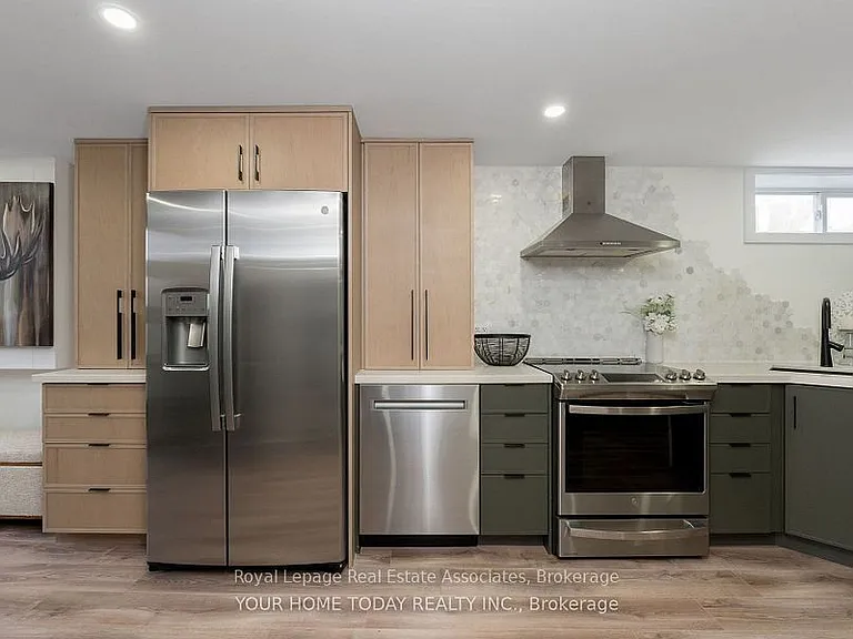 14 Gower Rd — Photo 6