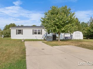 4329 Oxford St #91, Wayland, MI 49348