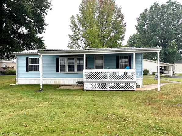 324 Fairview St #53, West Lafayette, OH 43845