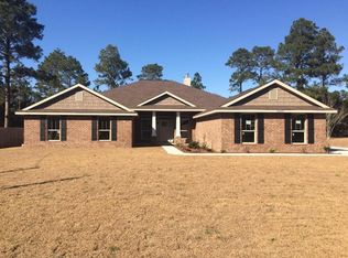 1980 Commodore Dr, Navarre, FL 32566