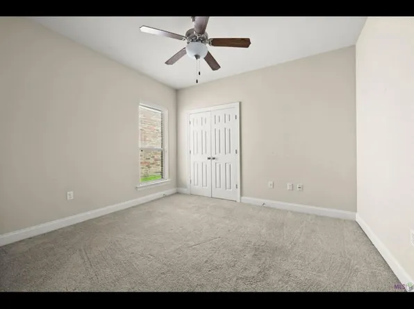 8047 Seville Ct, Baton Rouge, LA 70820