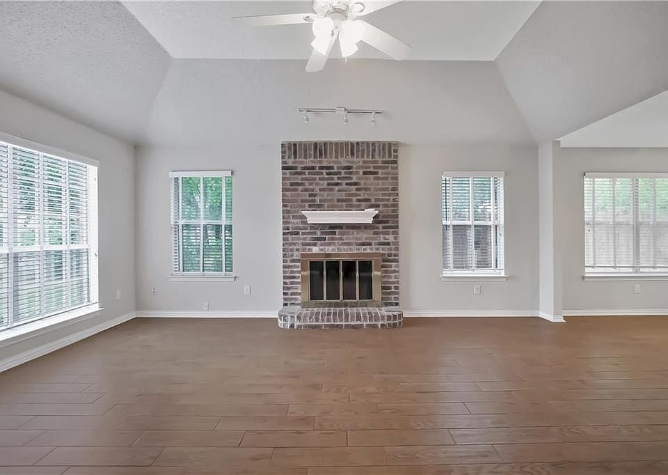 1st image of 1418 Toplea Dr