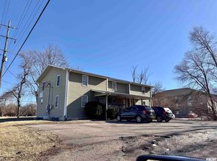 1613 W Adams St, Macomb, IL 61455
