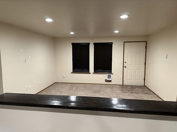 4th image of 10009 148th Street Ct E