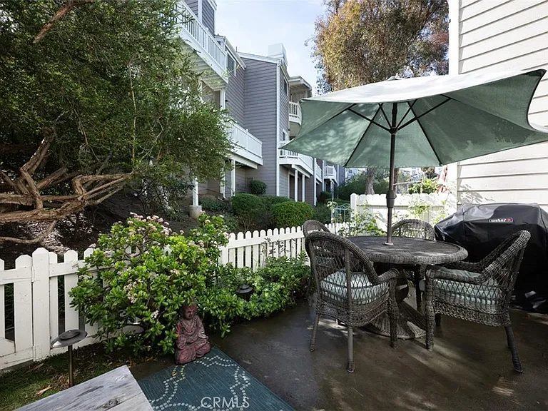 33255 Ocean Rdg — Photo 22