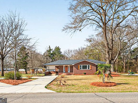 2nd image of 1180 Robert Hardeman Rd