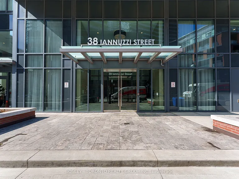 38 Iannuzzi St #2002 — Photo 2