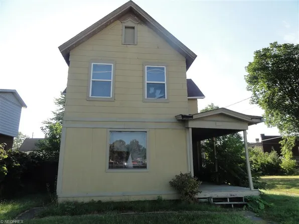 910 Walnut Ave NE, Canton, OH 44704