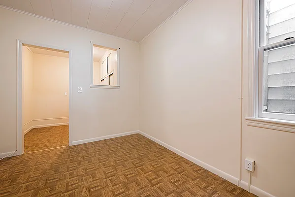 Rented by Nest Seekers International | media 11