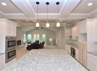 180 Sabine Dr, Cedar Creek, TX 78612