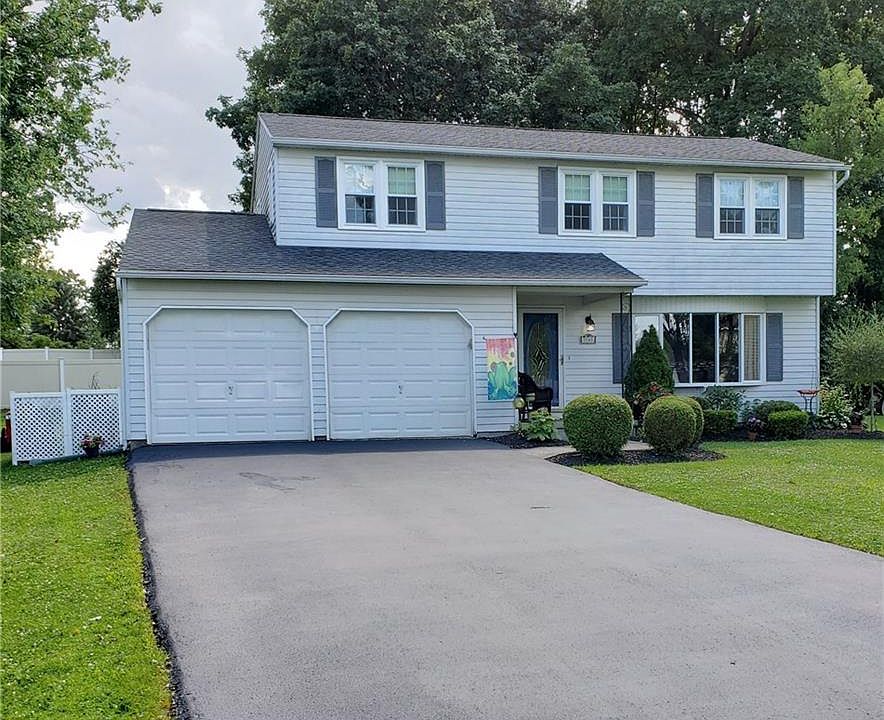 1st image of 7745 Doe Haven Cir