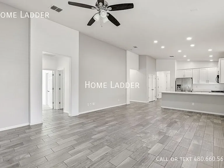 3234 E Dogwood Pl — Photo 7