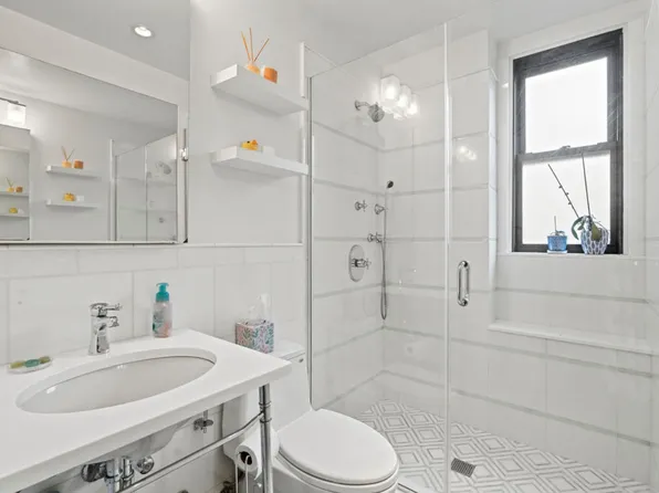 440 West End Avenue image 9 of 9