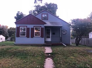 2824 Ridgeway Ave, Rockford, IL 61101