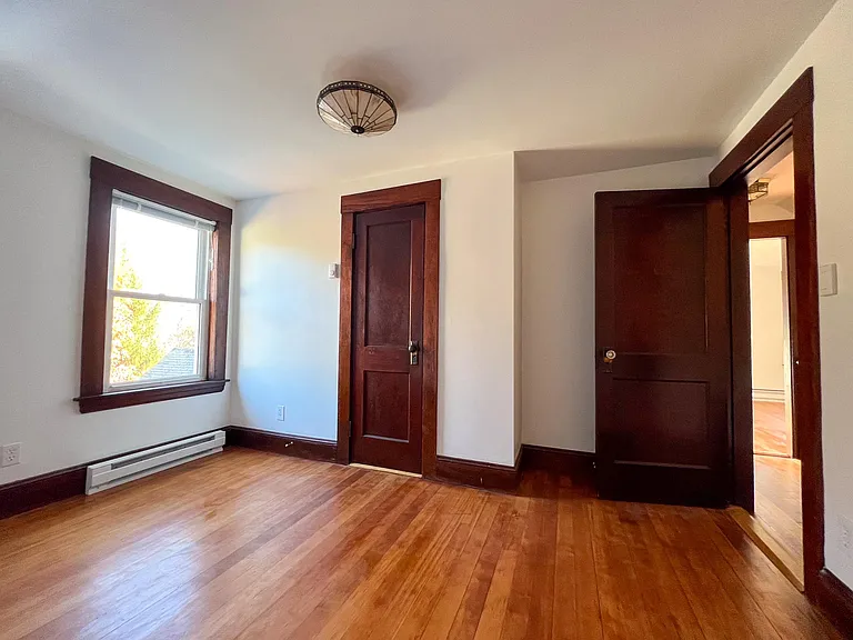 21 Madison St #2 — Photo 37
