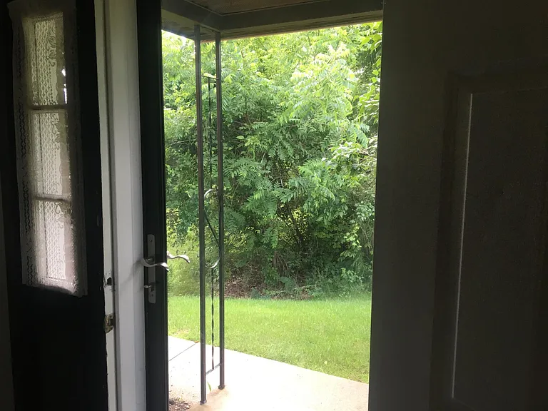 1101 Teaberry Ln — Photo 34